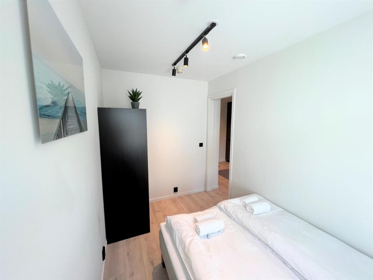 Budget & Apartment