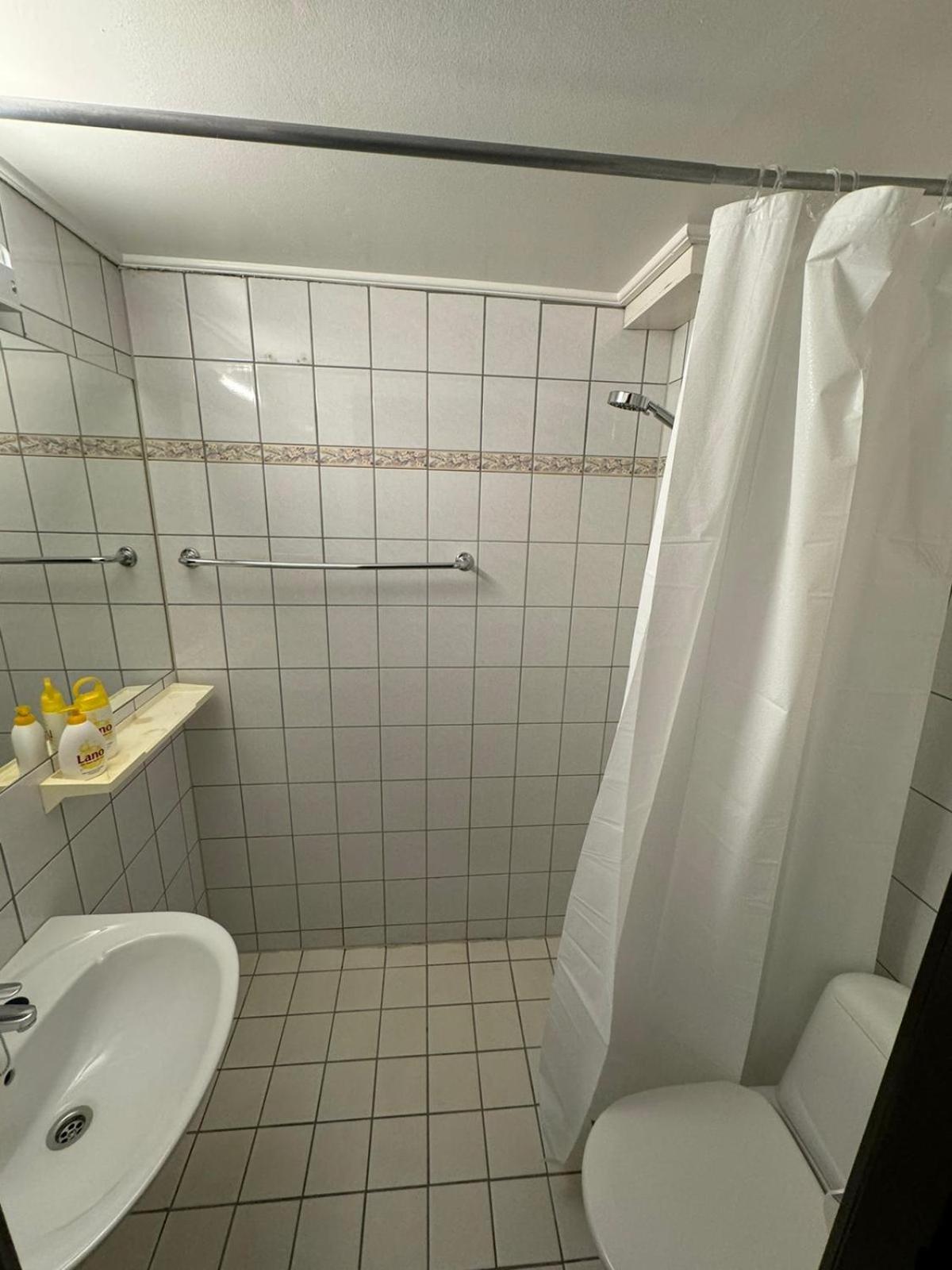 Apartment Budget &